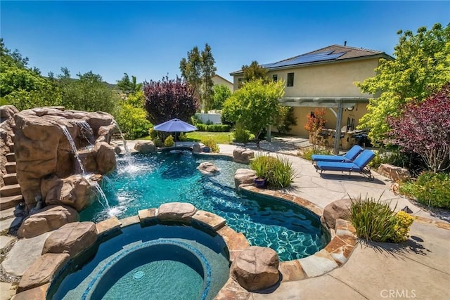 17138 Hickory Ridge Ct, Canyon Country, CA 91387 - view of swimming pool featuring a patio, a pergola, and a pool with connected hot tub
