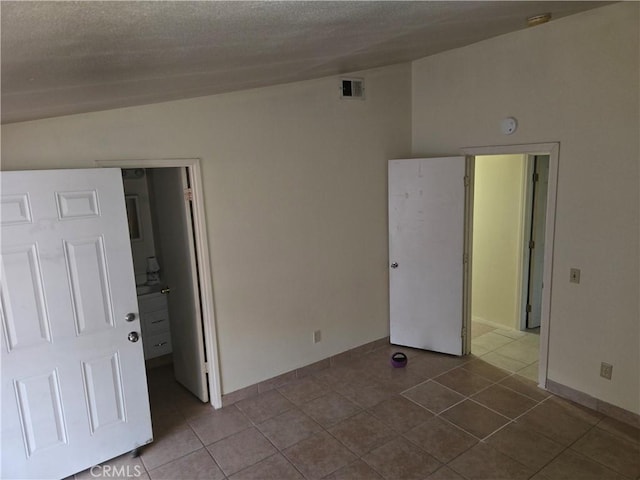 3608 Wagoner Ln, Corona, CA 92879 - unfurnished room featuring tile patterned flooring and a textured ceiling
