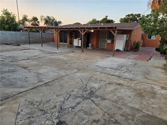 3608 Wagoner Ln, Corona, CA 92879 - view of front facade featuring a patio area