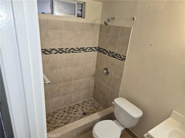 3608 Wagoner Ln, Corona, CA 92879 - full bathroom with a tile shower and vanity