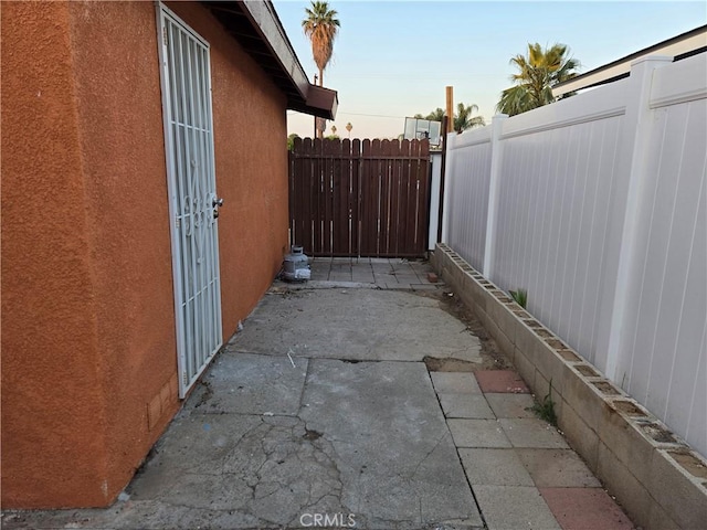 3608 Wagoner Ln, Corona, CA 92879 - view of patio / terrace
