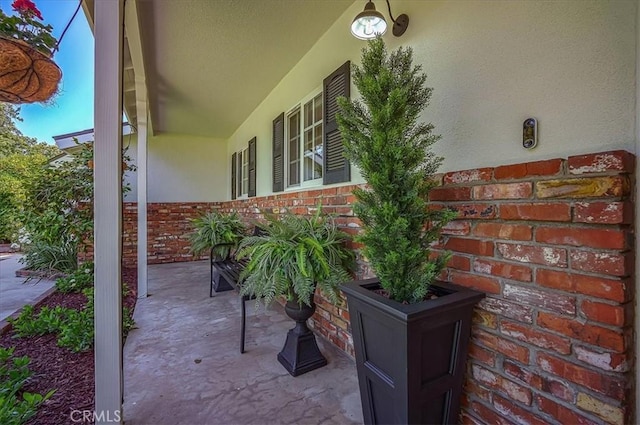 1375 N Euclid Ave, Upland, CA 91786 - view of covered porch