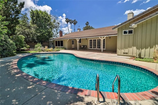 17654 Prairie St, Northridge, CA 91325 - outdoor pool with a patio area and french doors