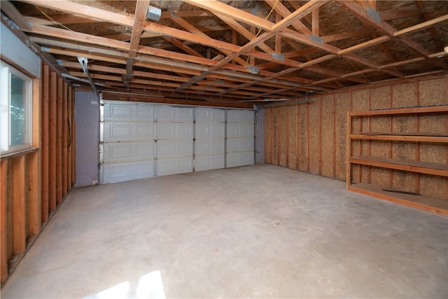 3556 Cypress St, Clearlake, CA 95422 - view of garage