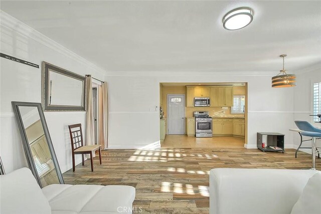 6442 Raymond Ave, Long Beach, CA 90805 - photo 9