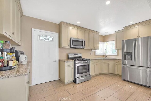 6442 Raymond Ave, Long Beach, CA 90805 - photo 32