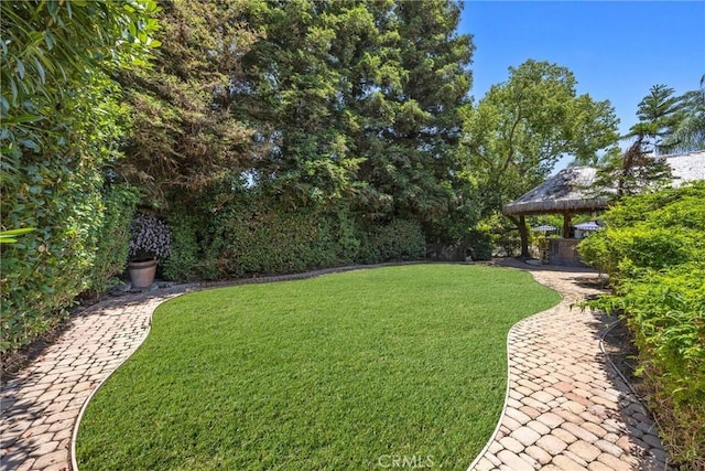 1806 Briercliff Ct, Bakersfield, CA 93311 - view of grassy yard with a gazebo