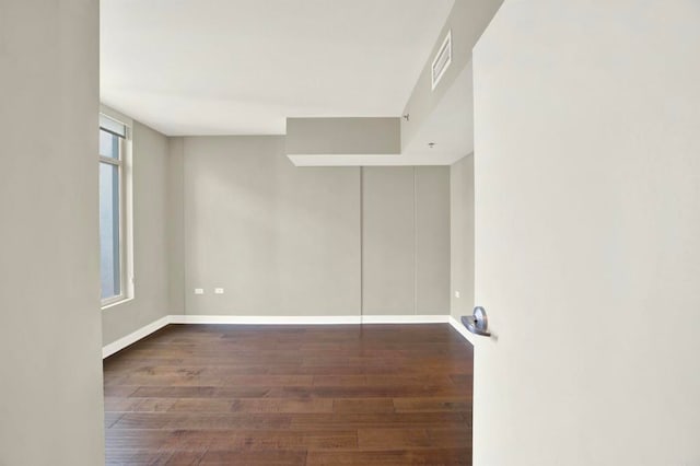 425 W Beech St Unit 417, San Diego, CA 92101 - spare room featuring wood finished floors and baseboards