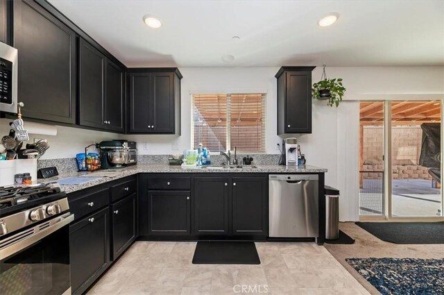 32894 Crown Point Ln, Lake Elsinore, CA 92530 - photo 15