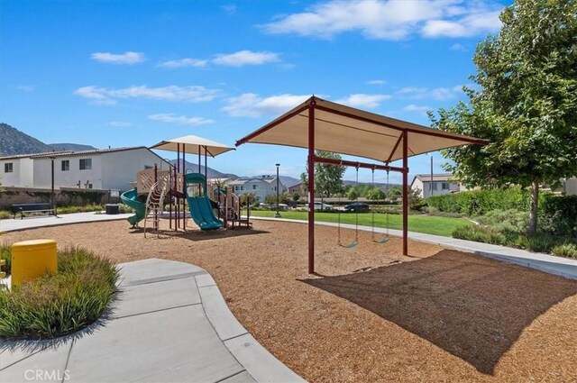 32894 Crown Point Ln, Lake Elsinore, CA 92530 - photo 33