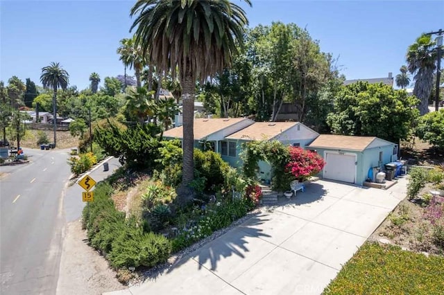 869 Phillips St, Vista, CA 92083 - view of front of property featuring concrete driveway and a garage