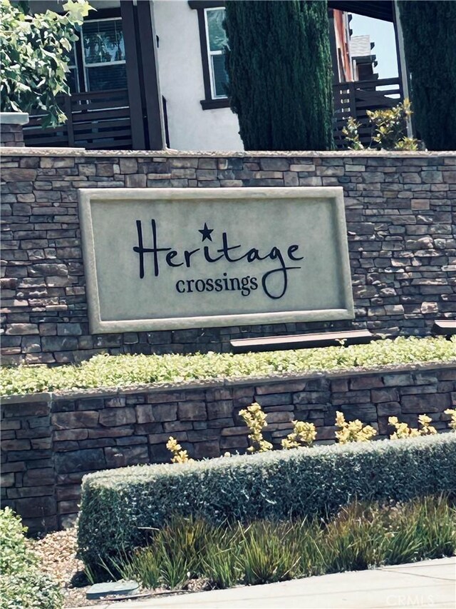17035 Independence Way, Yorba Linda, CA 92886 - view of community sign