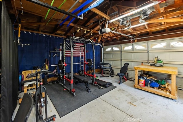44055 Elm Ave, Lancaster, CA 93534 - garage featuring a garage door opener