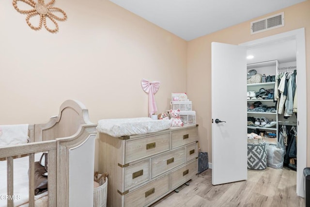 20224 Cohasset St Unit 12, Winnetka, CA 91306 - bedroom featuring light wood finished floors and baseboards