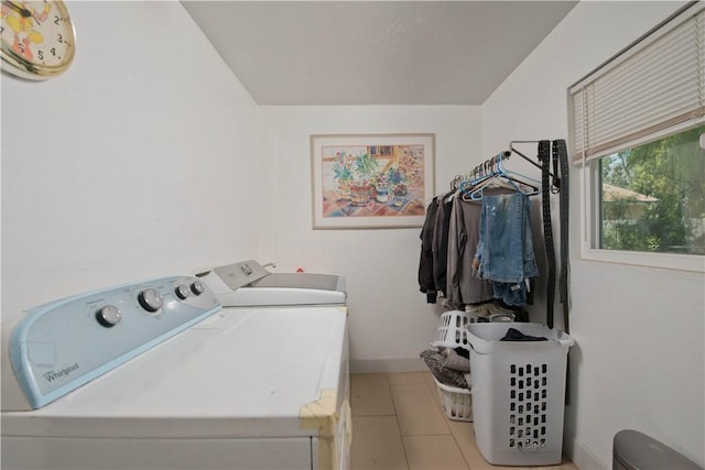 13520 Fenton Ave, Sylmar, CA 91342 - laundry room featuring washing machine and clothes dryer and tile patterned flooring