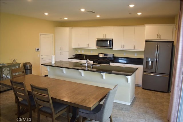 873 S Pine Ave, Rialto, CA 92376 - photo 8