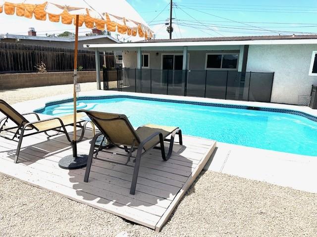 4213 Lonnie St, Oceanside, CA 92056 - view of swimming pool
