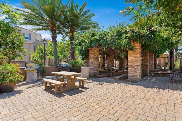 31186 Lavender Ct Unit 164, Temecula, CA 92592 - view of patio / terrace with area for grilling