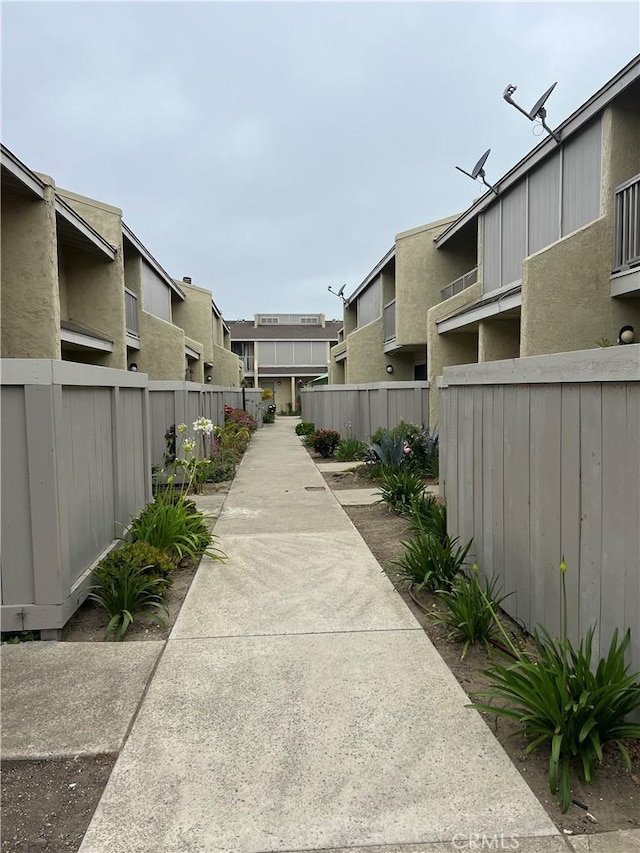 1209 W Cypress Ave Unit C, Lompoc, CA 93436 - view of community