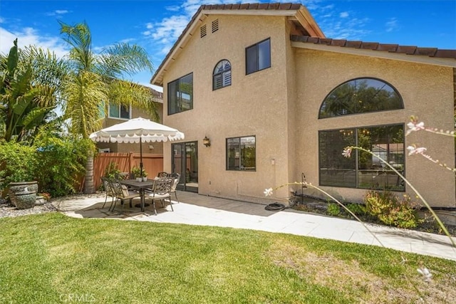 3931 Cottonwood Grove Trl, Calabasas, CA 91301 - back of property featuring a patio and stucco siding