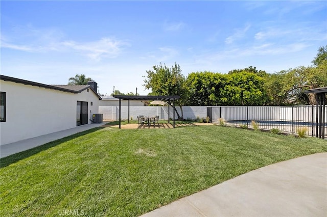 8840 Valjean Ave, North Hills, CA 91343 - fenced backyard with a patio area and a pergola