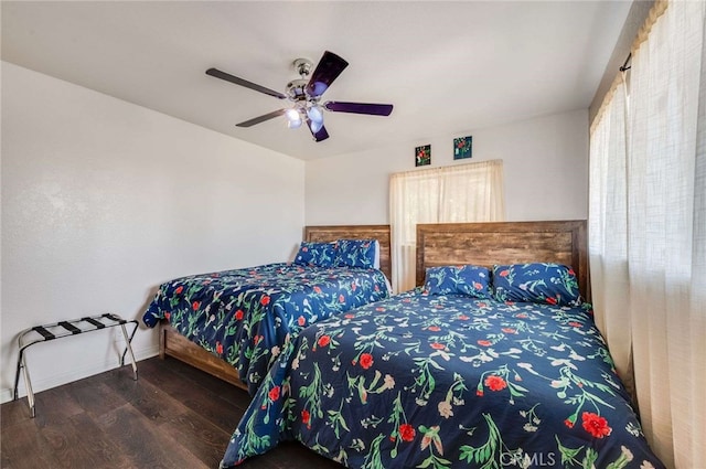25389 Oak Glen Rd, Twin Peaks, CA 92391 - bedroom with wood finished floors and a ceiling fan