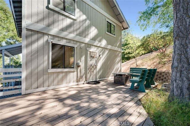 25389 Oak Glen Rd, Twin Peaks, CA 92391 - view of wooden deck