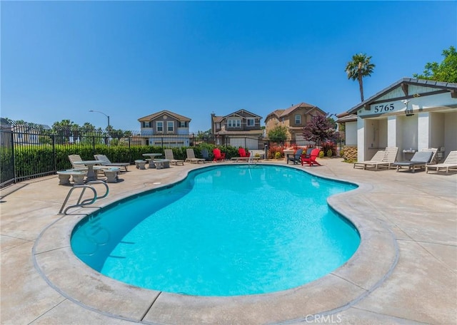 5681 Mapleview Dr, Jurupa Valley, CA 92509 - community pool with a patio