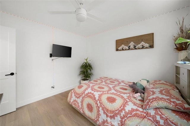 450 Pecan St, Arroyo Grande, CA 93420 - bedroom with wood finished floors and a ceiling fan