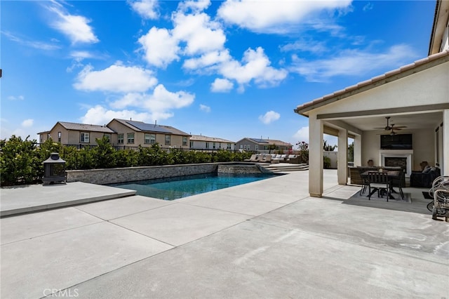 16671 Zest Ct, Riverside, CA 92503 - view of pool with a patio area, a pool with connected hot tub, and a ceiling fan