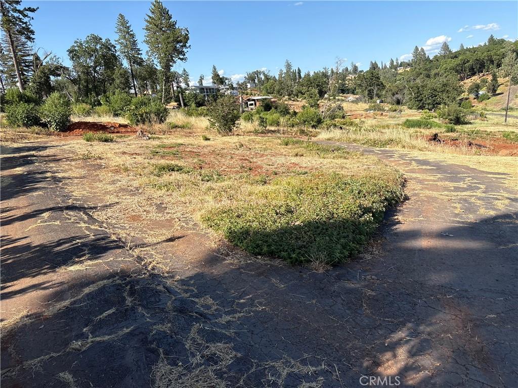 5211 Jarvis Ln, Paradise, CA 95969