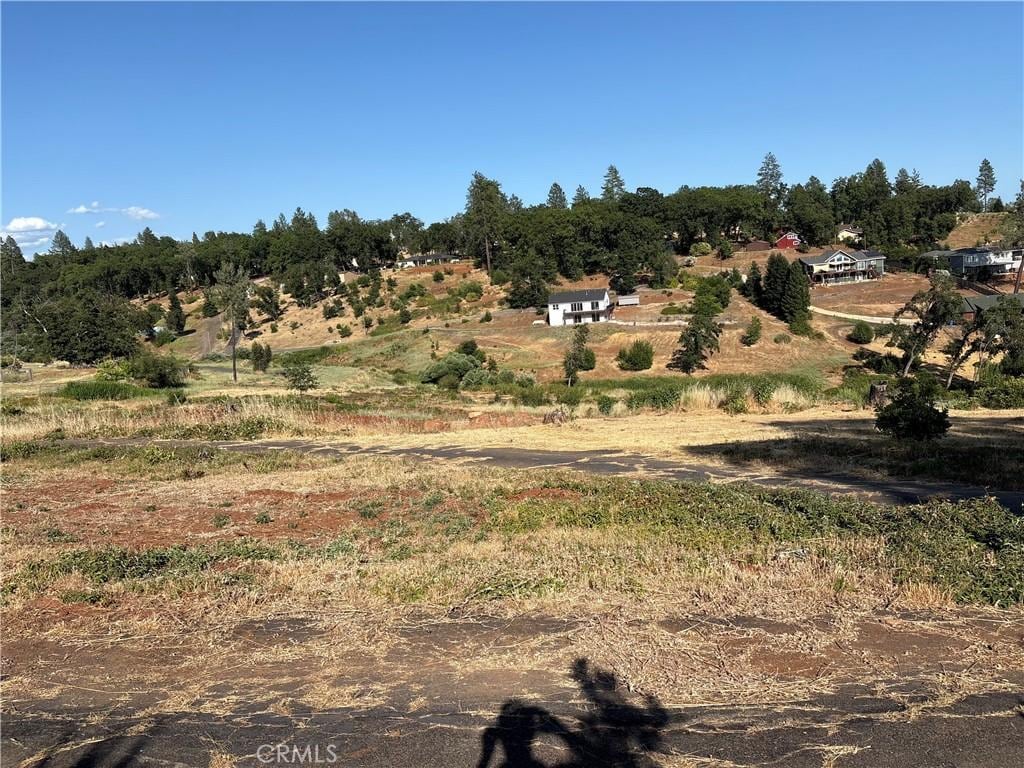 5211 Jarvis Ln, Paradise, CA 95969