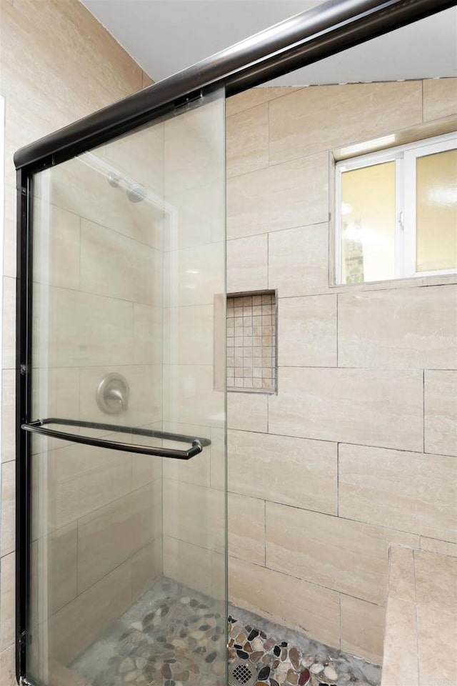 2045 W Clover Ave, Anaheim, CA 92801 - full bath featuring a shower stall