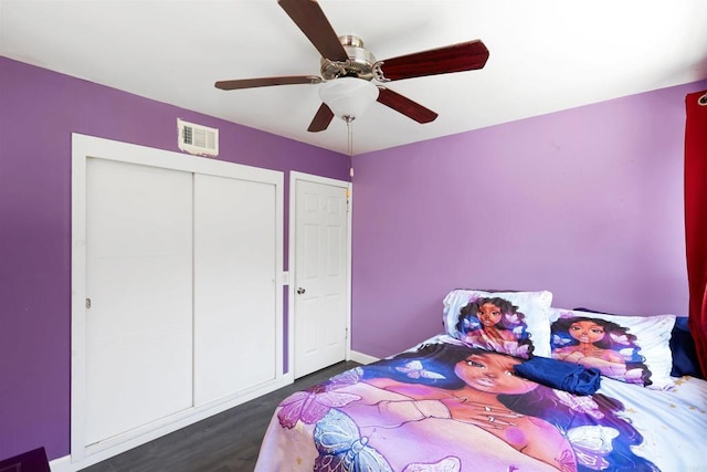 2045 W Clover Ave, Anaheim, CA 92801 - bedroom with dark wood-type flooring, a ceiling fan, and a closet