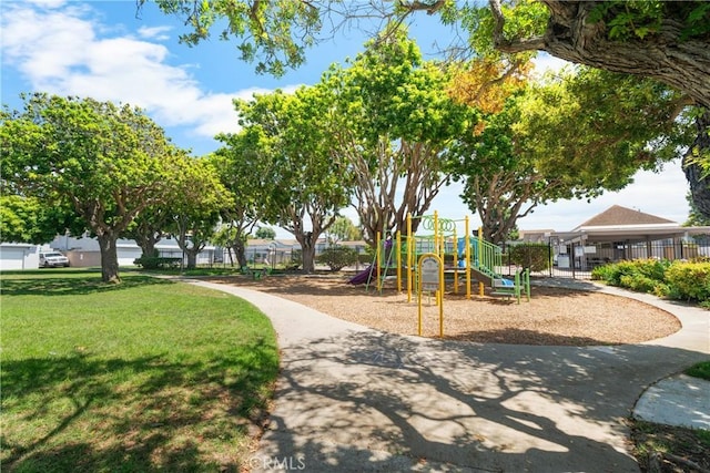 9554 Bickley Dr Unit 8, Huntington Beach, CA 92646 - photo 37