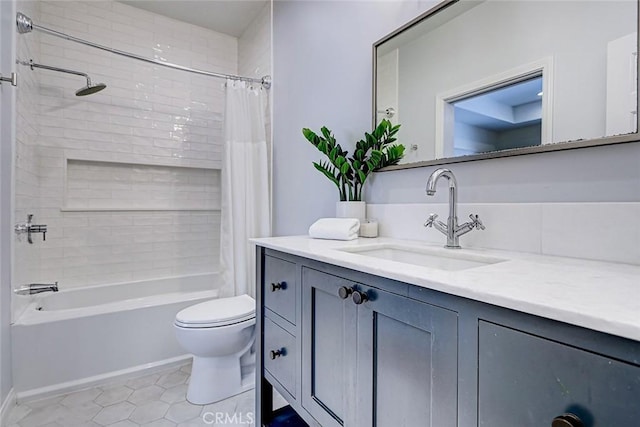 1310 Gates Ave, Manhattan Beach, CA 90266 - bathroom featuring vanity, shower / tub combo with curtain, and tile patterned flooring