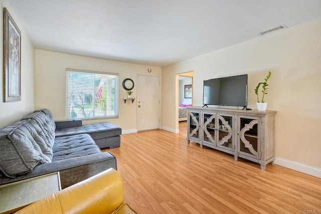 826 Laurelwood Ct, San Marcos, CA 92069 - living area featuring baseboards and light wood finished floors