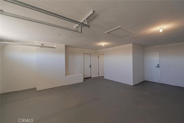 27825 Beryl Rd, Barstow, CA 92311 - view of garage