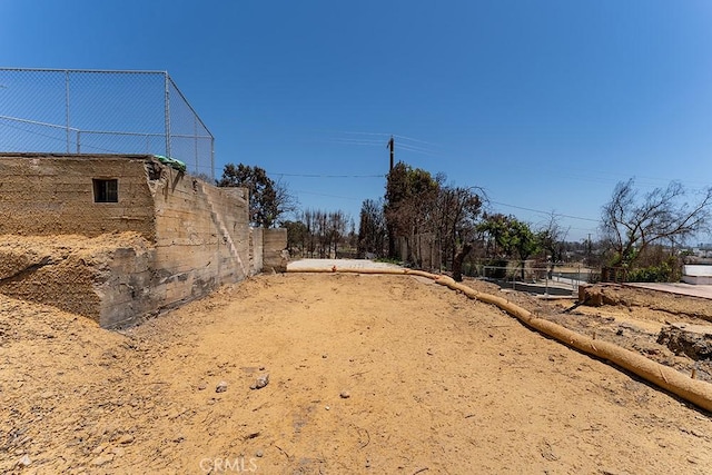 15475 Albright St, Pacific Palisades, CA 90272 - view of yard