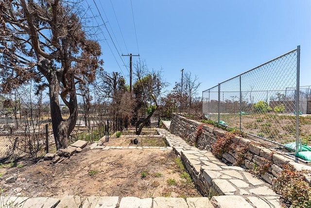 15475 Albright St, Pacific Palisades, CA 90272 - view of yard