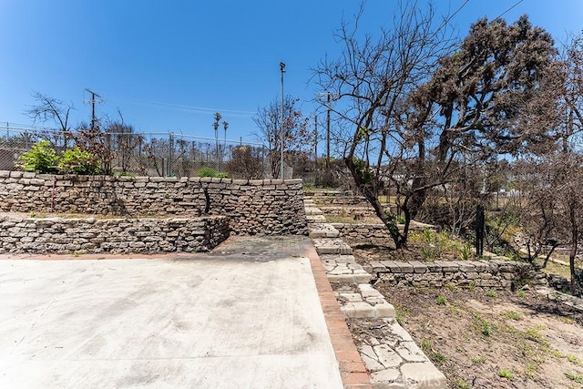 15475 Albright St, Pacific Palisades, CA 90272 - view of yard