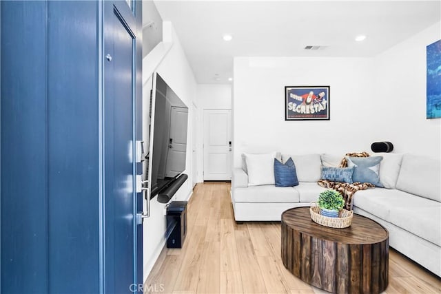 112 Juniper Dr, Rancho Mission Viejo, CA 92694 - living room with light wood-type flooring and recessed lighting