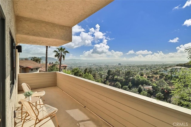 1369 Paseo Redondo, Burbank, CA 91501 - view of balcony