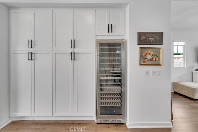 516 Caleigh Ln, Costa Mesa, CA 92627 - closet featuring beverage cooler