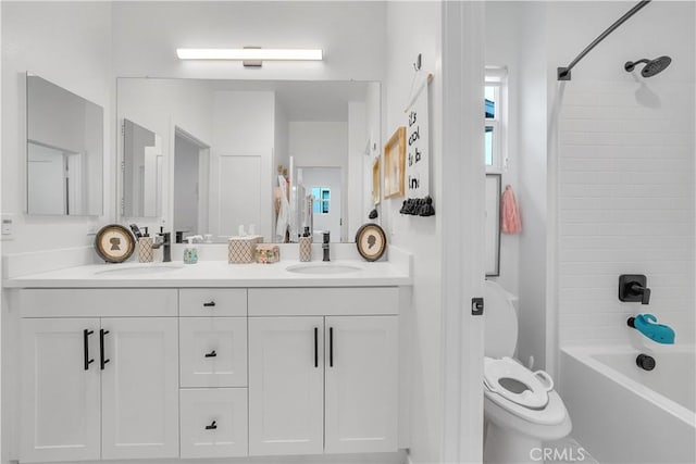 516 Caleigh Ln, Costa Mesa, CA 92627 - bathroom with double vanity and bathing tub / shower combination