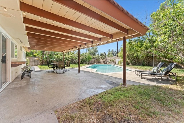 1626 Birchfield Dr, Tustin, CA 92780 - fenced backyard with a patio
