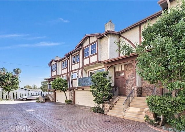 15610 Moorpark St Unit 2, Encino, CA 91436 - photo 2