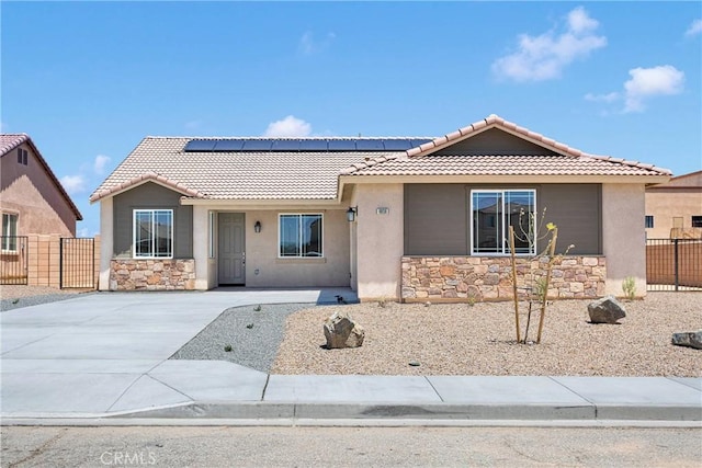 16136 Pablo Ct, Victorville, CA 92395 - photo 4
