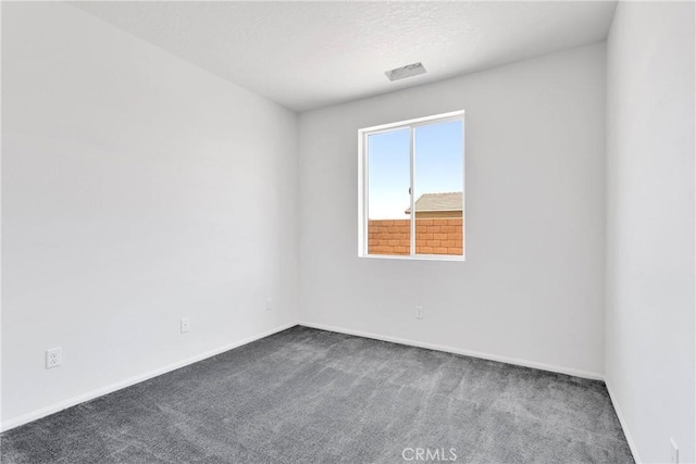 16124 Pablo Ct, Victorville, CA 92395 - empty room with dark carpet