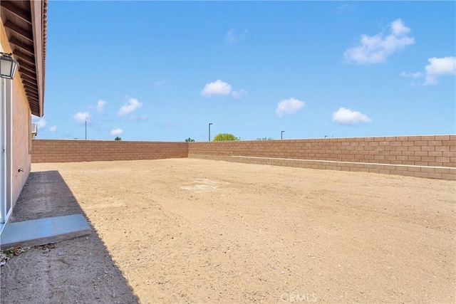 16124 Pablo Ct, Victorville, CA 92395 - photo 28